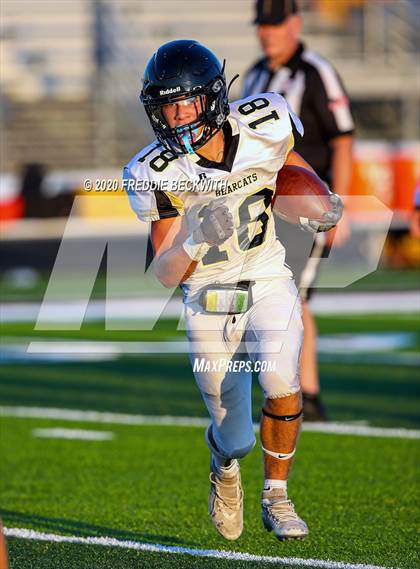 Thumbnail 3 in Henrietta vs. Whitesboro (Scrimmage) photogallery.