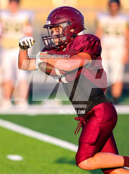 Thumbnail 1 in Henrietta vs. Whitesboro (Scrimmage) photogallery.