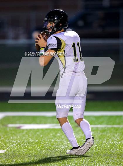 Thumbnail 2 in Henrietta vs. Whitesboro (Scrimmage) photogallery.