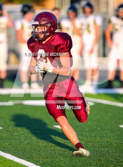 Thumbnail 3 in Henrietta vs. Whitesboro (Scrimmage) photogallery.