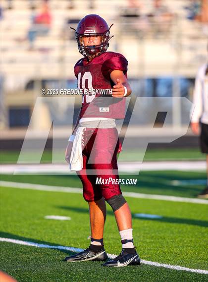 Thumbnail 3 in Henrietta vs. Whitesboro (Scrimmage) photogallery.