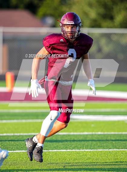 Thumbnail 3 in Henrietta vs. Whitesboro (Scrimmage) photogallery.