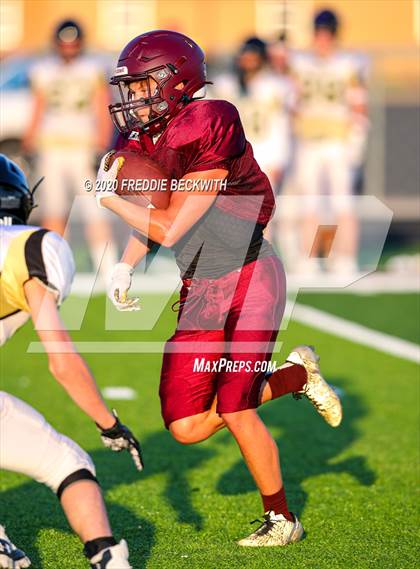 Thumbnail 2 in Henrietta vs. Whitesboro (Scrimmage) photogallery.