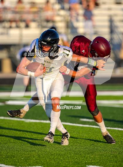Thumbnail 1 in Henrietta vs. Whitesboro (Scrimmage) photogallery.
