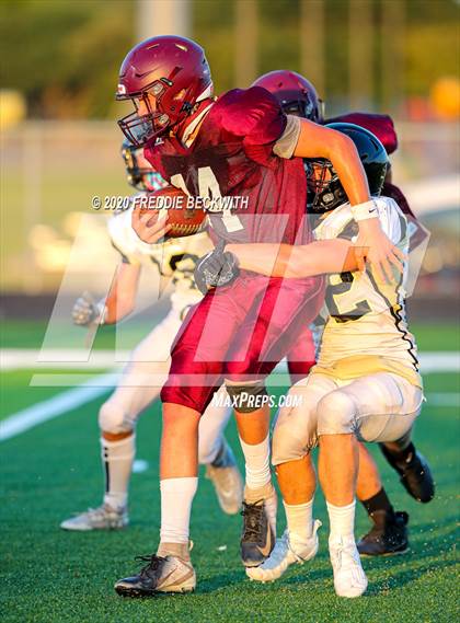 Thumbnail 1 in Henrietta vs. Whitesboro (Scrimmage) photogallery.