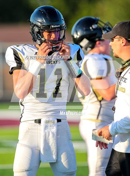 Thumbnail 2 in Henrietta vs. Whitesboro (Scrimmage) photogallery.