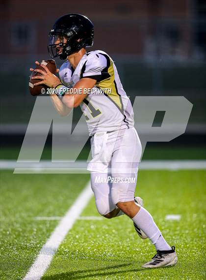 Thumbnail 1 in Henrietta vs. Whitesboro (Scrimmage) photogallery.
