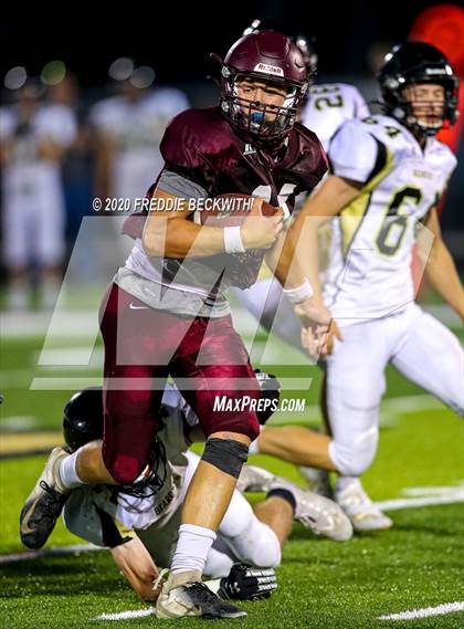 Thumbnail 3 in Henrietta vs. Whitesboro (Scrimmage) photogallery.