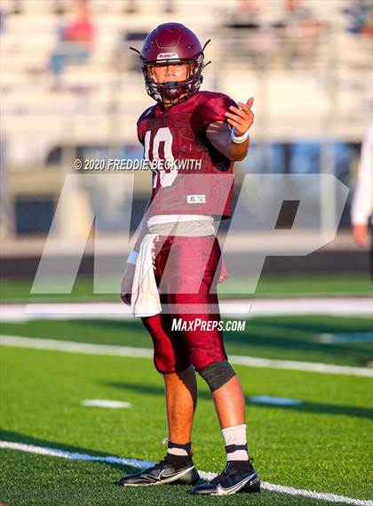 Thumbnail 1 in Henrietta vs. Whitesboro (Scrimmage) photogallery.