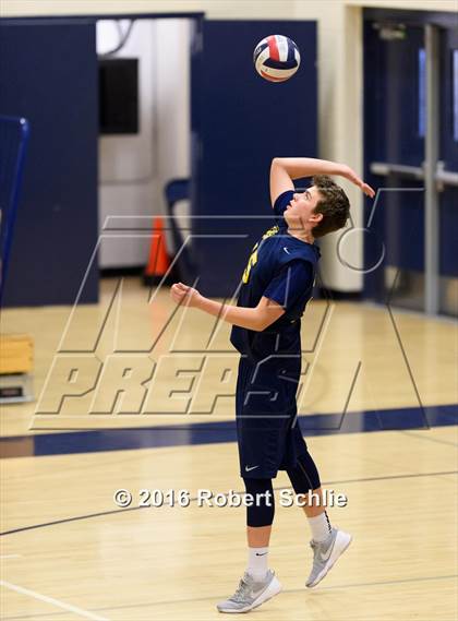 Thumbnail 2 in Oak Ridge vs Jesuit photogallery.