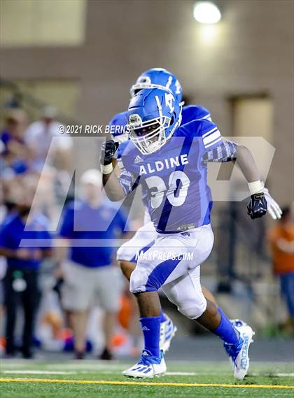 Thumbnail 3 in Grand Oaks vs Aldine photogallery.