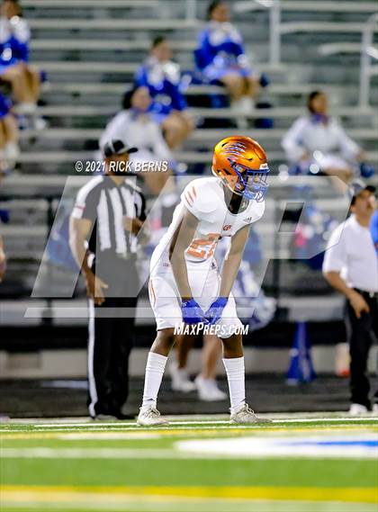 Thumbnail 3 in Grand Oaks vs Aldine photogallery.