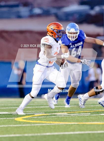 Thumbnail 3 in Grand Oaks vs Aldine photogallery.