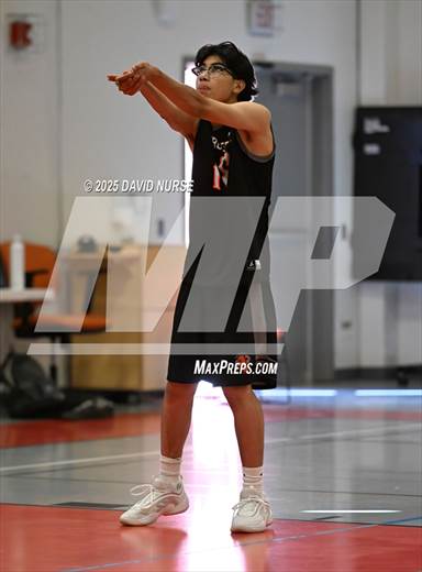 null - Photo 01