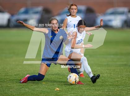 Thumbnail 2 in Fremont @ Bonneville (UHSAA 5A First Round) photogallery.