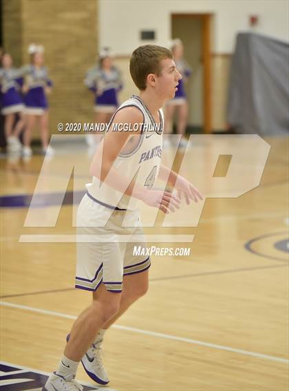 Thumbnail 1 in Illini Bluffs @ Delavan photogallery.
