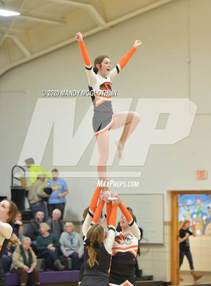 Thumbnail 1 in Illini Bluffs @ Delavan photogallery.