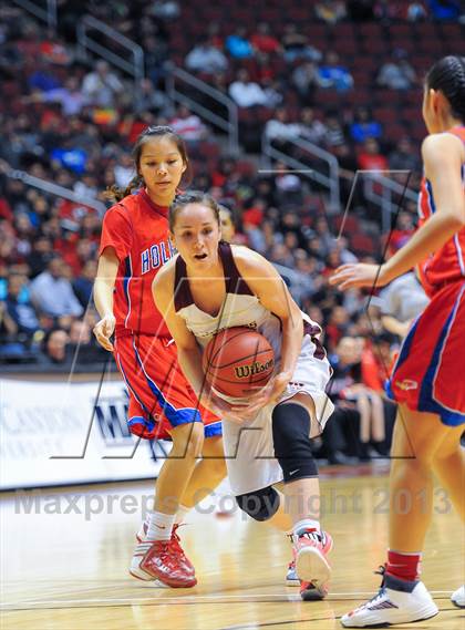 Thumbnail 1 in Holbrook vs. Winslow (AIA D3 Semifinals) photogallery.
