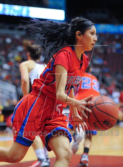 Thumbnail 1 in Holbrook vs. Winslow (AIA D3 Semifinals) photogallery.