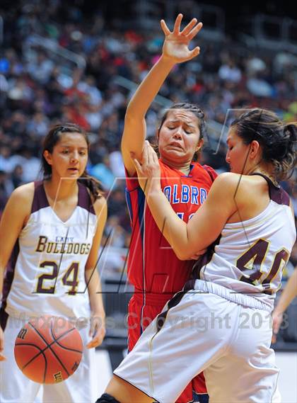 Thumbnail 3 in Holbrook vs. Winslow (AIA D3 Semifinals) photogallery.