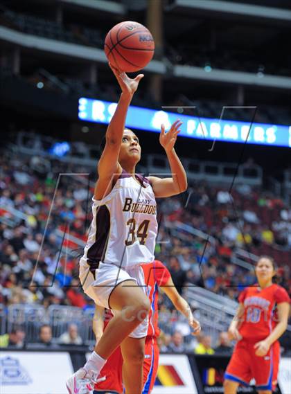 Thumbnail 1 in Holbrook vs. Winslow (AIA D3 Semifinals) photogallery.