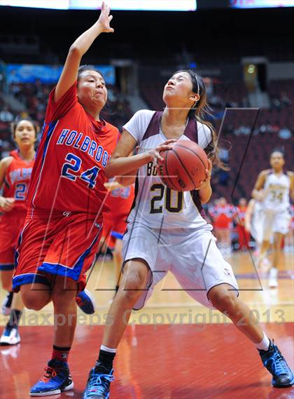 Thumbnail 1 in Holbrook vs. Winslow (AIA D3 Semifinals) photogallery.