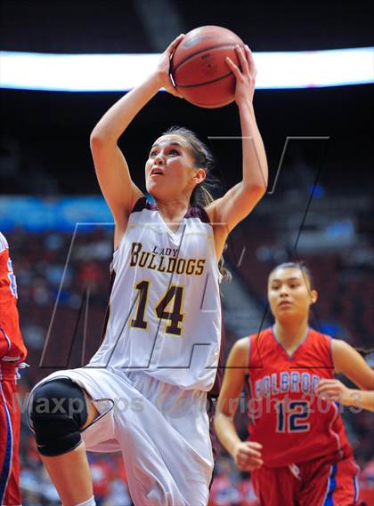 Thumbnail 3 in Holbrook vs. Winslow (AIA D3 Semifinals) photogallery.