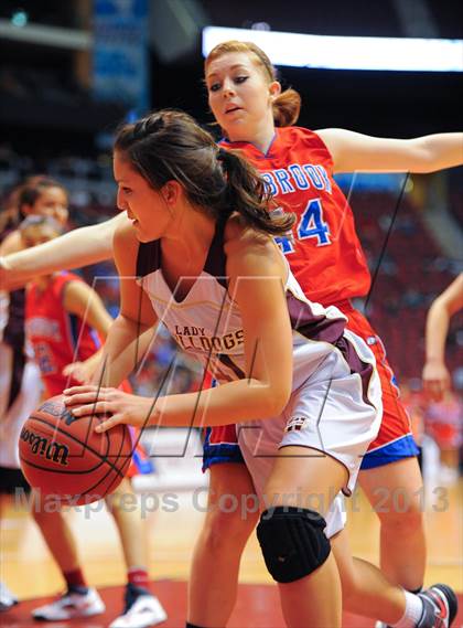Thumbnail 1 in Holbrook vs. Winslow (AIA D3 Semifinals) photogallery.