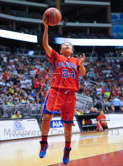 Thumbnail 1 in Holbrook vs. Winslow (AIA D3 Semifinals) photogallery.