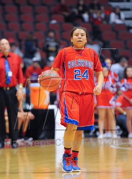 Thumbnail 1 in Holbrook vs. Winslow (AIA D3 Semifinals) photogallery.
