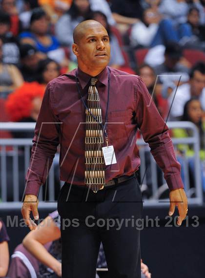 Thumbnail 1 in Holbrook vs. Winslow (AIA D3 Semifinals) photogallery.
