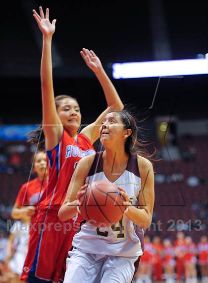 Thumbnail 1 in Holbrook vs. Winslow (AIA D3 Semifinals) photogallery.