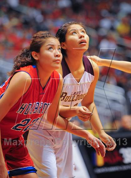 Thumbnail 1 in Holbrook vs. Winslow (AIA D3 Semifinals) photogallery.