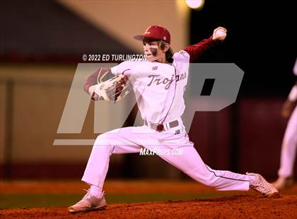 Thumbnail 3 in Kell @ Lassiter photogallery.