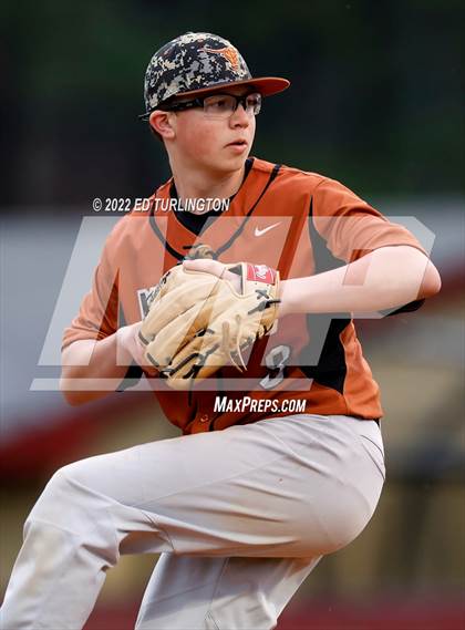 Thumbnail 1 in Kell @ Lassiter photogallery.