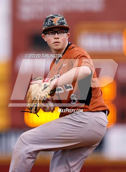 Thumbnail 3 in Kell @ Lassiter photogallery.