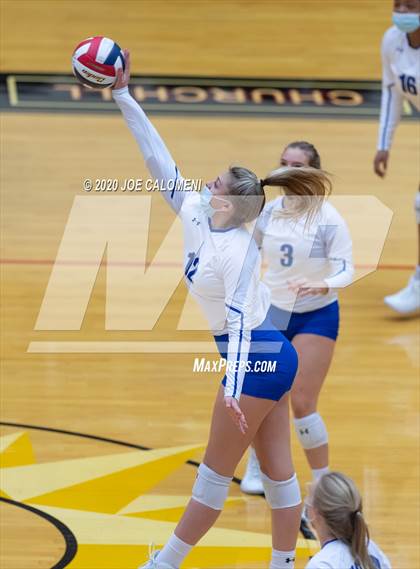 Thumbnail 2 in MacArthur [Douglas] vs SA Roosevelt photogallery.