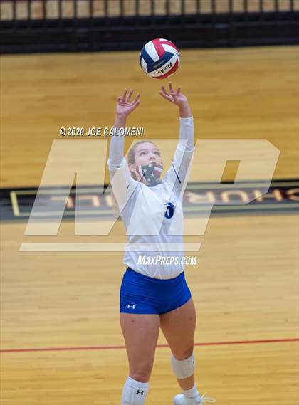 Thumbnail 2 in MacArthur [Douglas] vs SA Roosevelt photogallery.