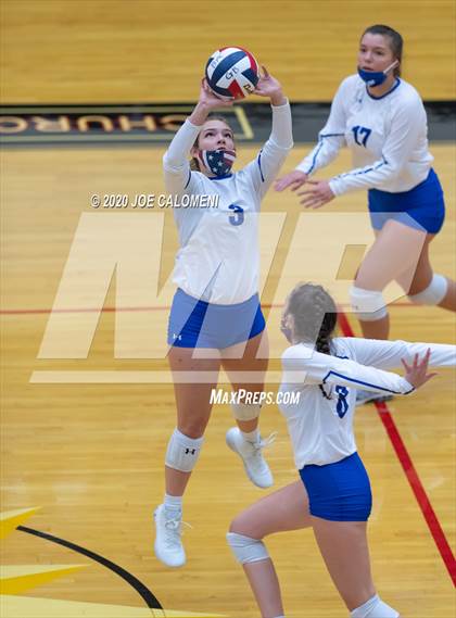 Thumbnail 3 in MacArthur [Douglas] vs SA Roosevelt photogallery.