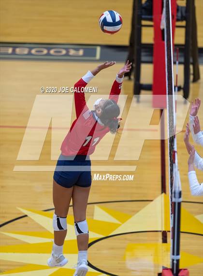 Thumbnail 1 in MacArthur [Douglas] vs SA Roosevelt photogallery.