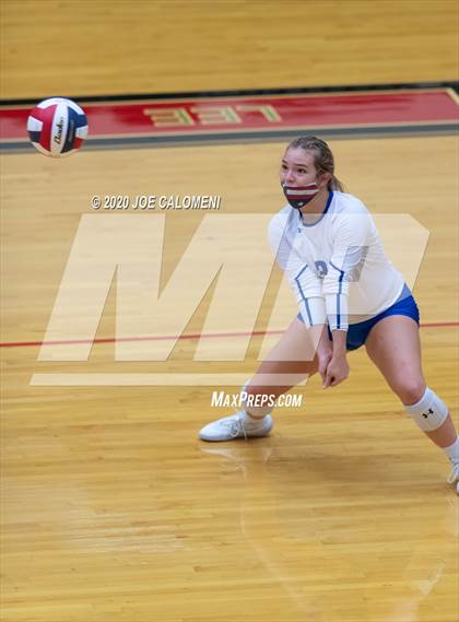 Thumbnail 2 in MacArthur [Douglas] vs SA Roosevelt photogallery.