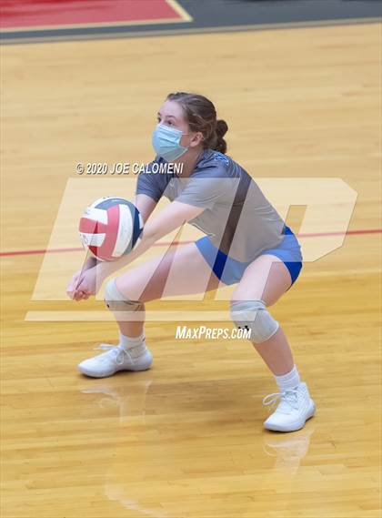 Thumbnail 3 in MacArthur [Douglas] vs SA Roosevelt photogallery.