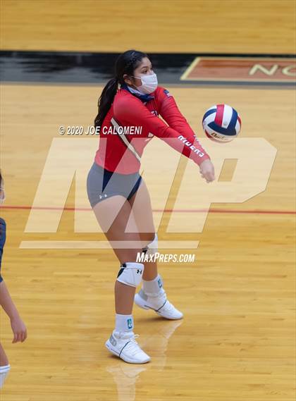 Thumbnail 3 in MacArthur [Douglas] vs SA Roosevelt photogallery.
