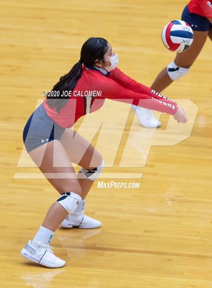 Thumbnail 3 in MacArthur [Douglas] vs SA Roosevelt photogallery.