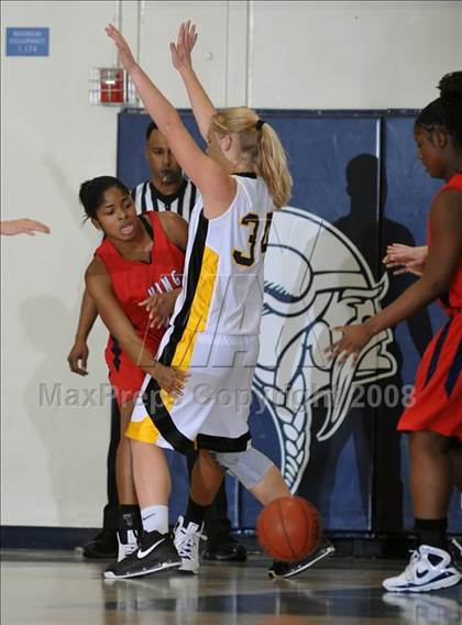 Thumbnail 2 in El Dorado vs King (Larry Doyle Tournament) photogallery.