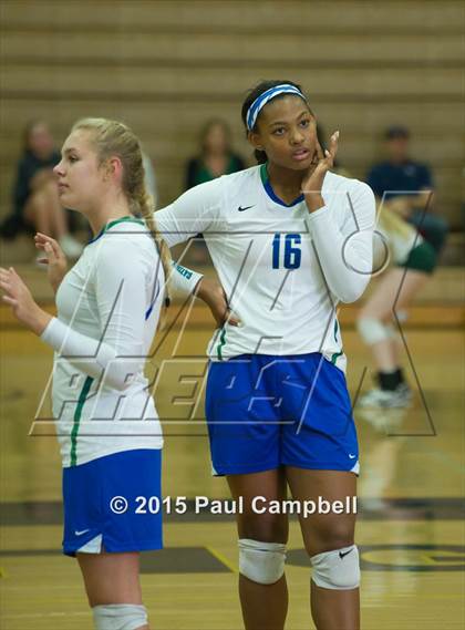 Thumbnail 3 in Gilbert vs Xavier (Gilbert Invitational) photogallery.