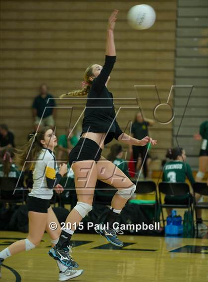 Thumbnail 1 in Gilbert vs Xavier (Gilbert Invitational) photogallery.