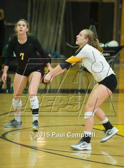 Thumbnail 3 in Gilbert vs Xavier (Gilbert Invitational) photogallery.