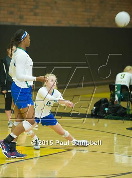 Thumbnail 1 in Gilbert vs Xavier (Gilbert Invitational) photogallery.