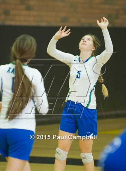 Thumbnail 3 in Gilbert vs Xavier (Gilbert Invitational) photogallery.